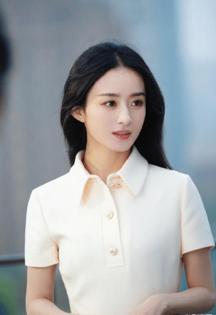 趙麗穎離婚后狀態回春，運動裝淡妝拍廣告被贊“重返18歲”